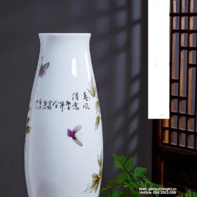 BÌNH GIỎ DÂU – NHIỀU HỌA TIẾT